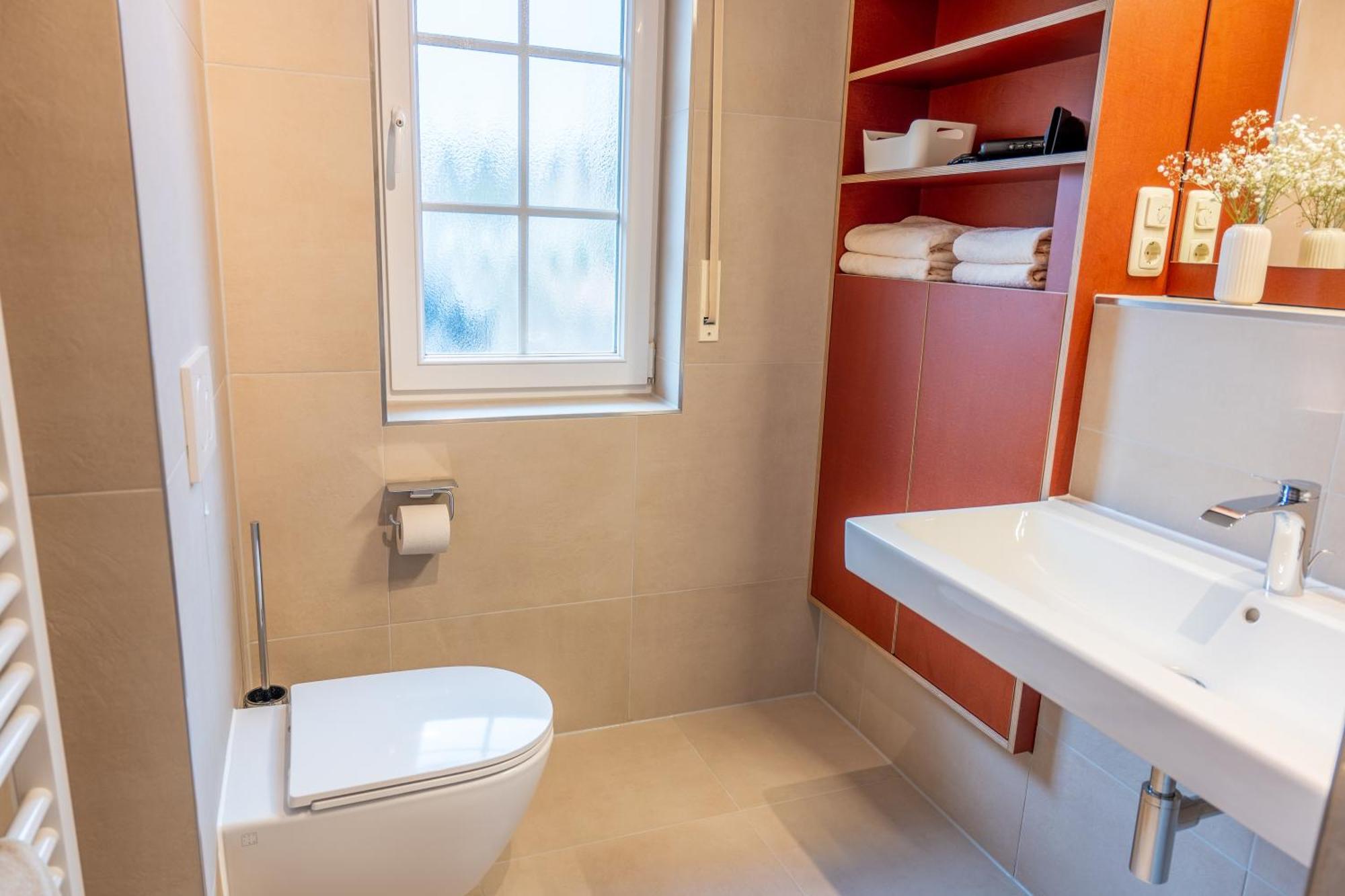 Kapitaenshaus Scharmberg, Ferienwohnung Seeadler ボルン エクステリア 写真
